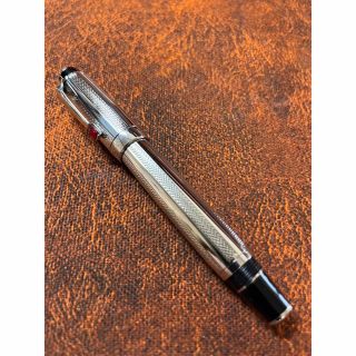 モンブラン(MONTBLANC)の【訳有り中古品】モンブラン・ボエム　シルバー　ローラーボールペン(ペン/マーカー)