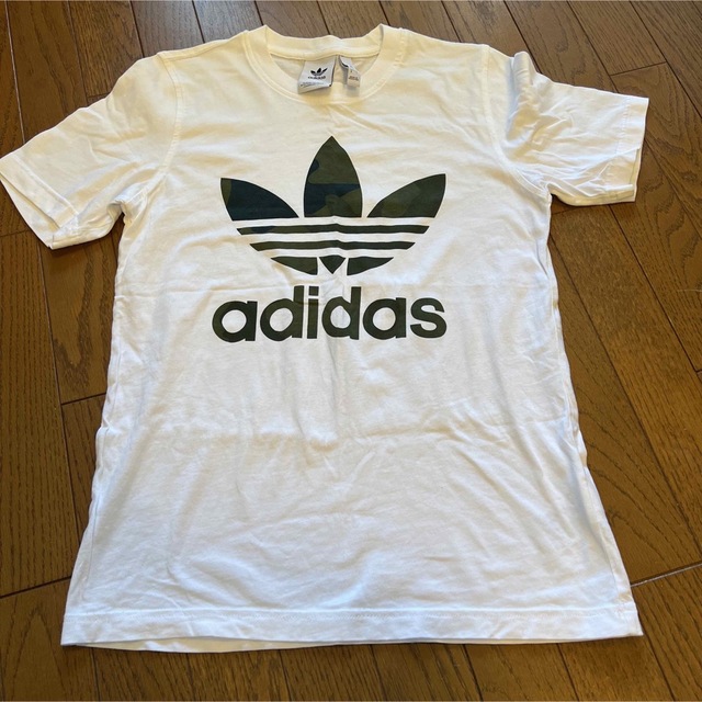 adidas(アディダス)のadidas 男女　Tシャツ レディースのトップス(Tシャツ(半袖/袖なし))の商品写真