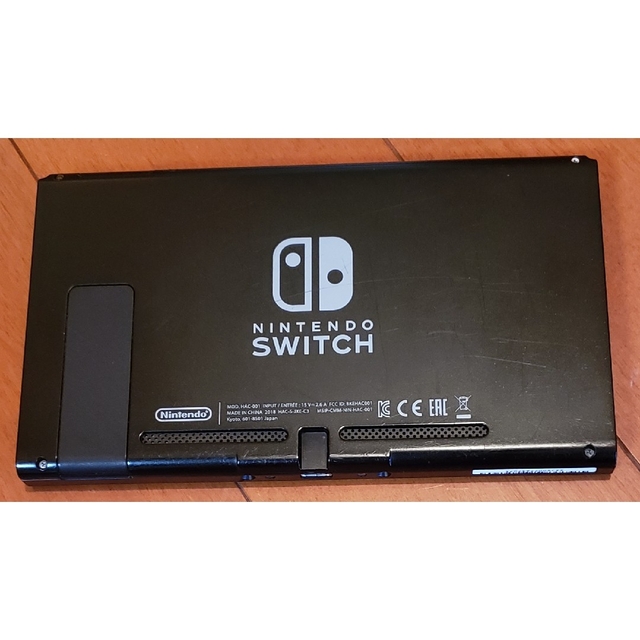 Switch 2018年製　動作確認済