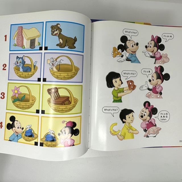 Disney(ディズニー)の訳あり未使用品！ディズニー英語システム　絵本1〜12 エンタメ/ホビーの本(絵本/児童書)の商品写真