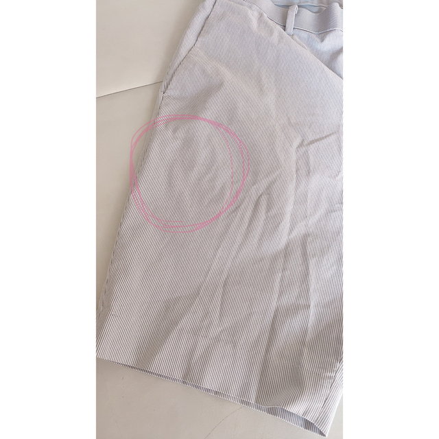 UNIQLO(ユニクロ)のUNIQLO ストライプ　ショートパンツ　M size メンズのパンツ(ショートパンツ)の商品写真
