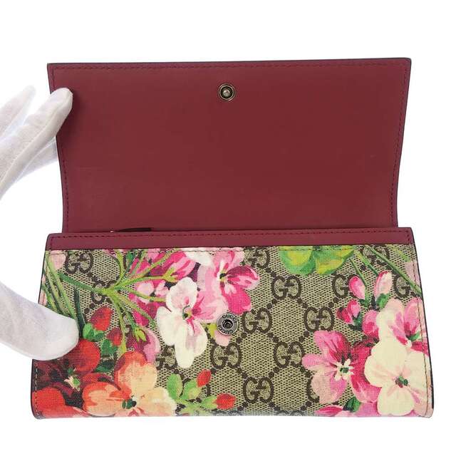 Gucci(グッチ)のグッチ 長財布 GGブルームス GGスプリーム コンチネンタル ウォレット 二つ折り長財布 404070 GUCCI 財布 フラワー 花柄 レディースのファッション小物(財布)の商品写真