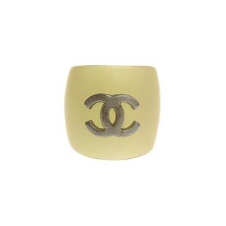 シャネル(CHANEL)のCHANEL / シャネル | ココマーク プラスチック リング 箱付き | 13号 | ナチュラル | レディース(リング(指輪))