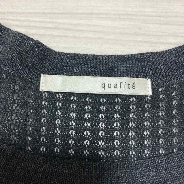 qualite(カリテ)の美品■qualite カリテ■ボリュームシルエット ポケット ニットプルオーバー レディースのトップス(ニット/セーター)の商品写真