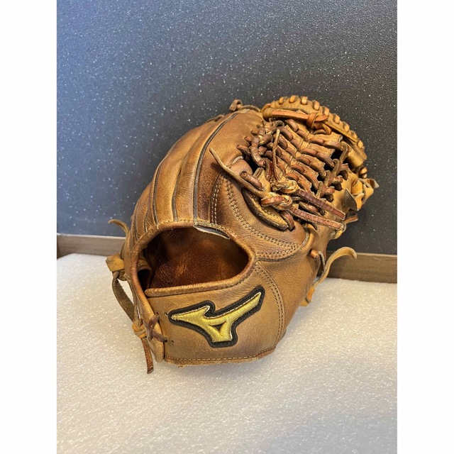 MIZUNO - ☆人気☆即戦力☆ ミズノプロ 硬式 内野手用 親指芯◎ 良型