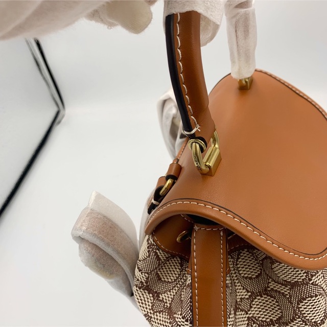 COACH(コーチ)の《新品未使用》《値下げ可》《人気》コーチ　リュック レディースのバッグ(リュック/バックパック)の商品写真