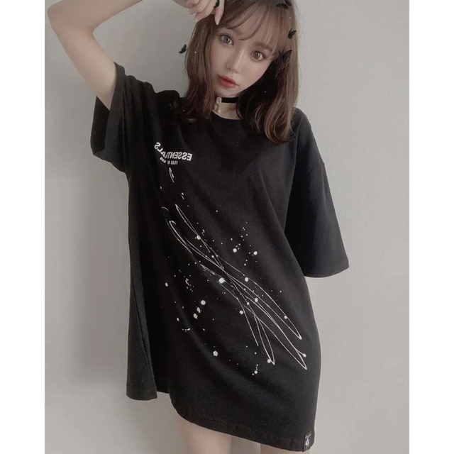 FEAR OF GOD(フィアオブゴッド)の【激レア】THEATER8 -神- × FOG ESSENTIALS コラボT メンズのトップス(Tシャツ/カットソー(半袖/袖なし))の商品写真