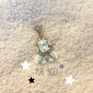 mignon♡ pur noel white ピアス(ピアス)