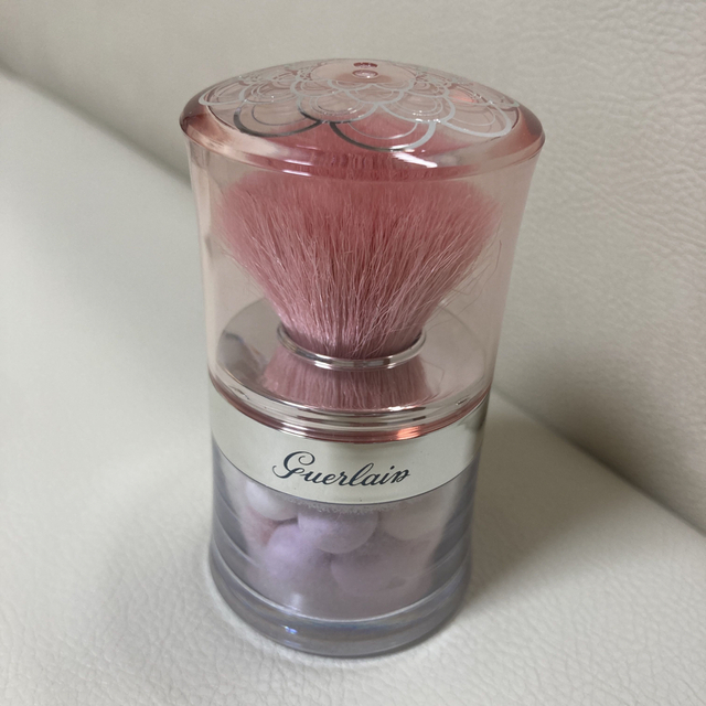 GUERLAIN(ゲラン)の【新品未使用】ゲラン　GUERLAIN メテオリット　トラベリングペルル コスメ/美容のベースメイク/化粧品(フェイスパウダー)の商品写真