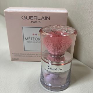 ゲラン(GUERLAIN)の【新品未使用】ゲラン　GUERLAIN メテオリット　トラベリングペルル(フェイスパウダー)