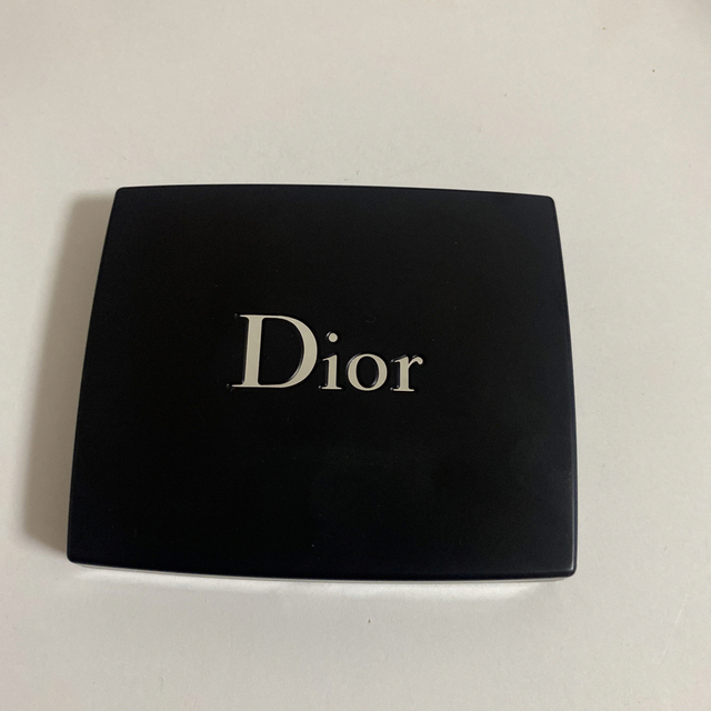 Dior(ディオール)のDior COULEURS couture 869 コスメ/美容のベースメイク/化粧品(アイシャドウ)の商品写真