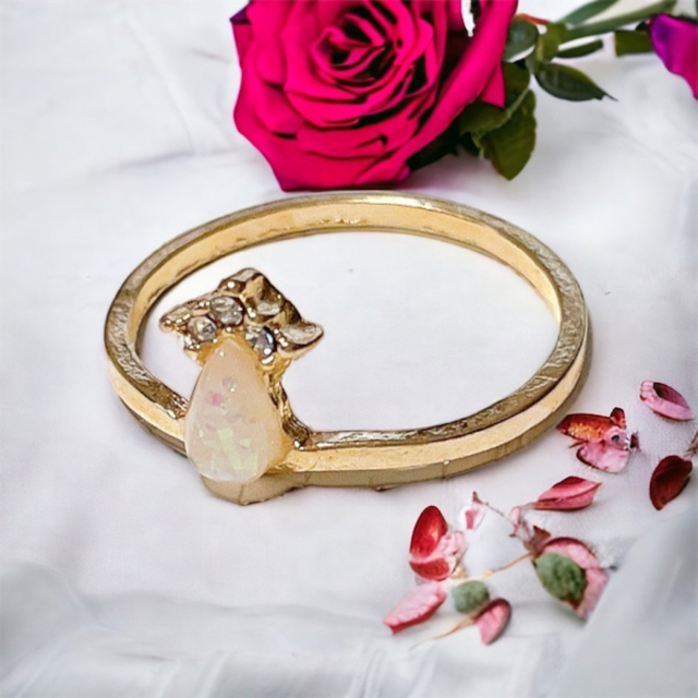 リング 指輪 ラインストーン おしゃれ 高級感 可愛い カジュアル きれいめ レディースのアクセサリー(リング(指輪))の商品写真
