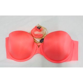 ヴィクトリアズシークレット(Victoria's Secret)の新品未使用　Victoria’s Secret multi-way ブラジャー(ブラ)