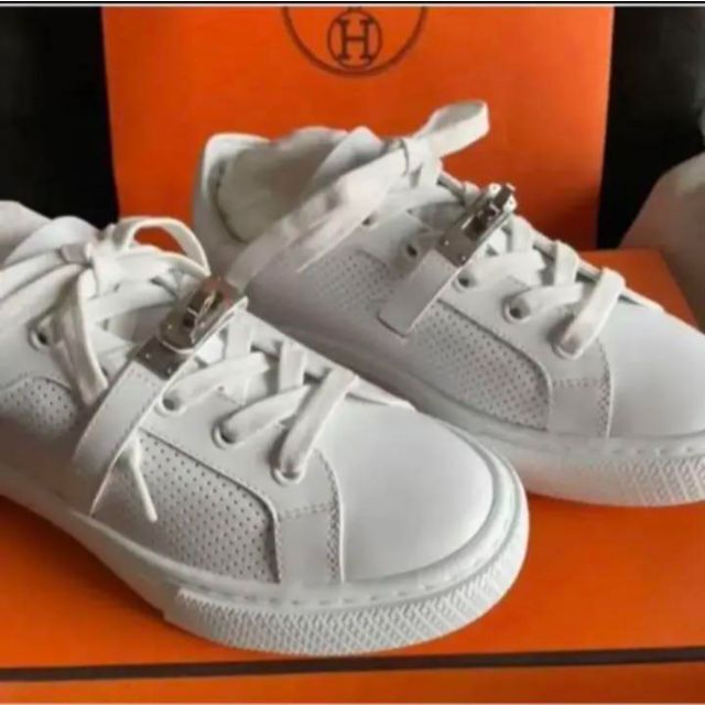 カタログギフトも! Hermes ケリー入手困難予約完売 正規品 新品