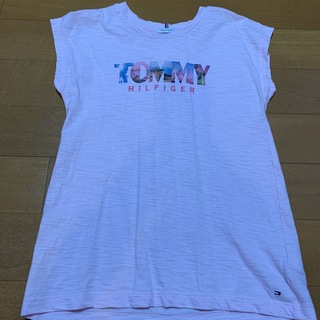 トミーヒルフィガー(TOMMY HILFIGER)のトミーフィルフィガー Tシャツ(Tシャツ/カットソー)