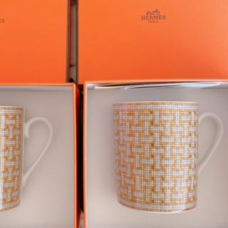 エルメス(Hermes)の新品未使用 一点のみ！エルメス モザイク ヴァンキャトル マグカップ ゴールド(食器)