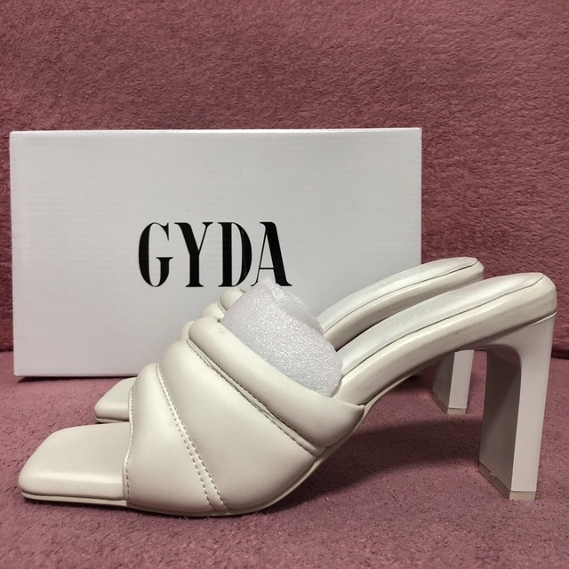 GYDA(ジェイダ)のGYDA  ジェイダ　サンダル　ホワイト　白　S レディースの靴/シューズ(サンダル)の商品写真