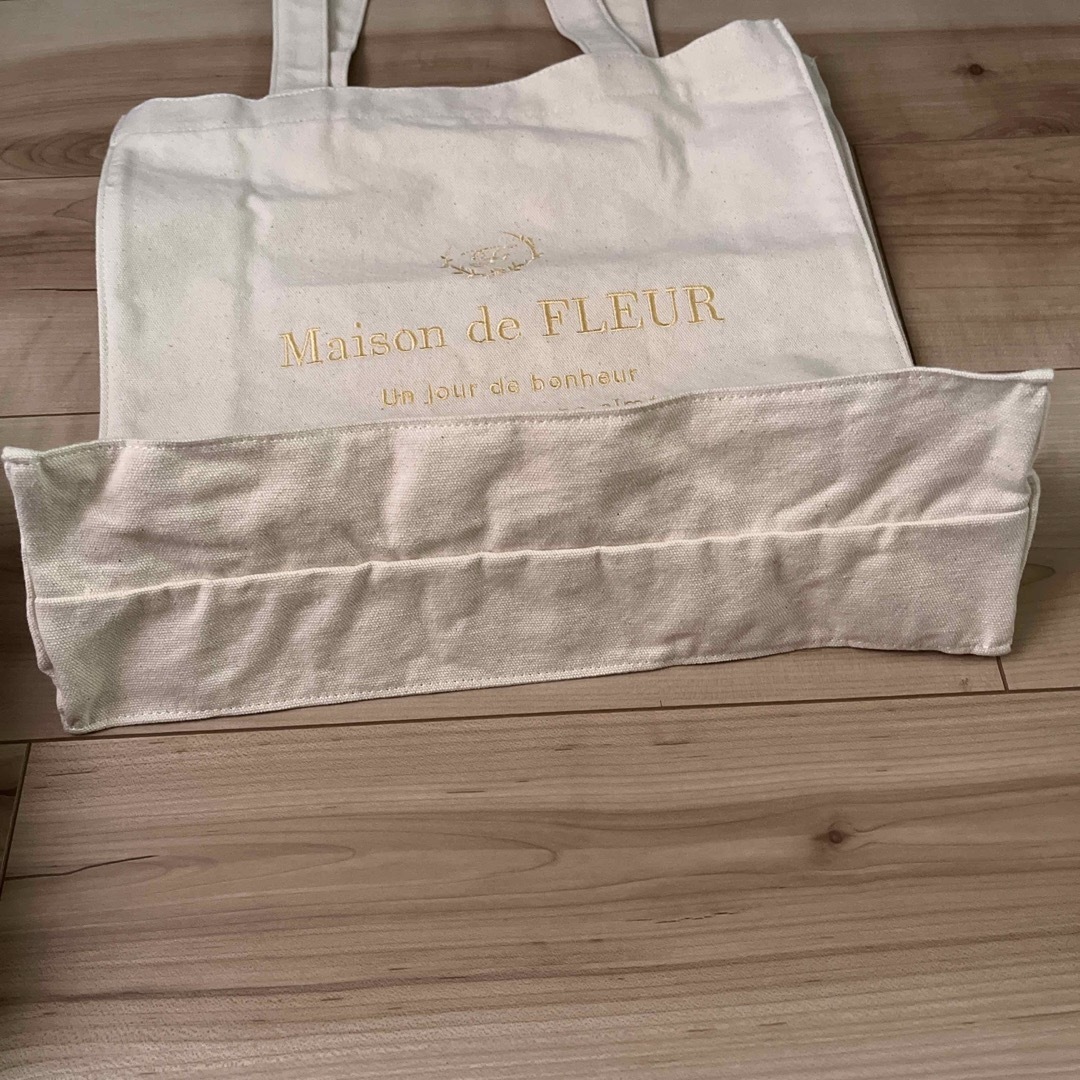 Maison de FLEUR(メゾンドフルール)のMaison de FLEURメゾンデフルール トートバッグ レディースのバッグ(トートバッグ)の商品写真