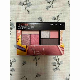 メイベリン(MAYBELLINE)のメイベリン　THE CITY MINI PALETTE PK-1 新品未使用(アイシャドウ)