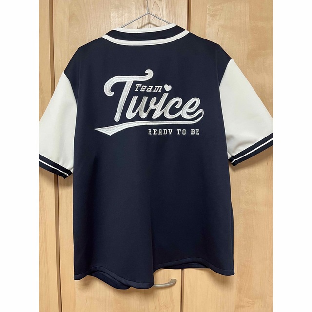 TWICEユニフォームシャツ　モモ