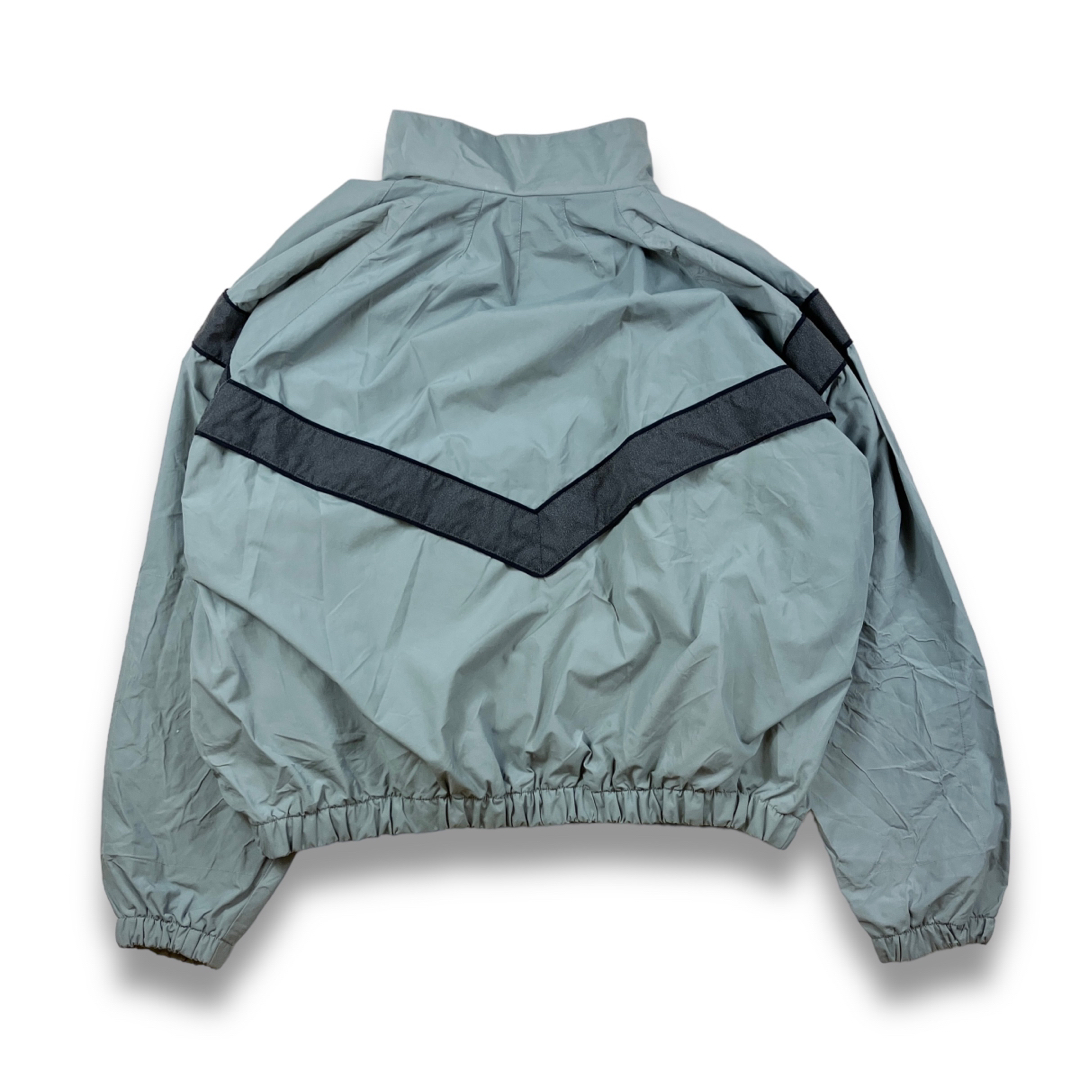 MILITARY(ミリタリー)のUS ARMY IPFU フィットネスジャケット トレーニング デッドストック メンズのジャケット/アウター(ナイロンジャケット)の商品写真