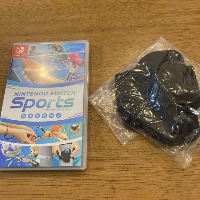 Nintendo Switch(ニンテンドースイッチ)の値下げ不可　Nintendo Switch Sports Switch 特典付き エンタメ/ホビーのゲームソフト/ゲーム機本体(家庭用ゲームソフト)の商品写真