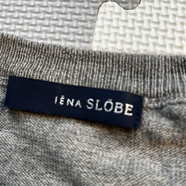 SLOBE IENA(スローブイエナ)のSLOBE  IENA 犬柄ニット レディースのトップス(ニット/セーター)の商品写真