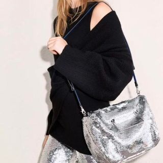 トーガ(TOGA)の美品 H&M TOGA スパンコール ショルダーバッグ(ショルダーバッグ)