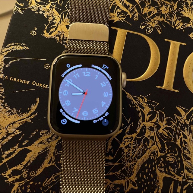 Apple Watch(アップルウォッチ)のApple watch SE  第2世代　40mm GPSモデル＋バンドセット レディースのファッション小物(腕時計)の商品写真
