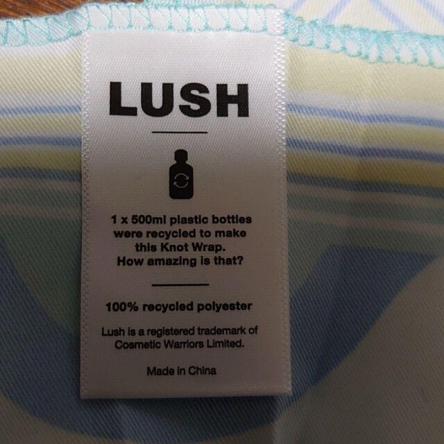 LUSH(ラッシュ)の【新品】LUSH スカーフ レディースのファッション小物(バンダナ/スカーフ)の商品写真