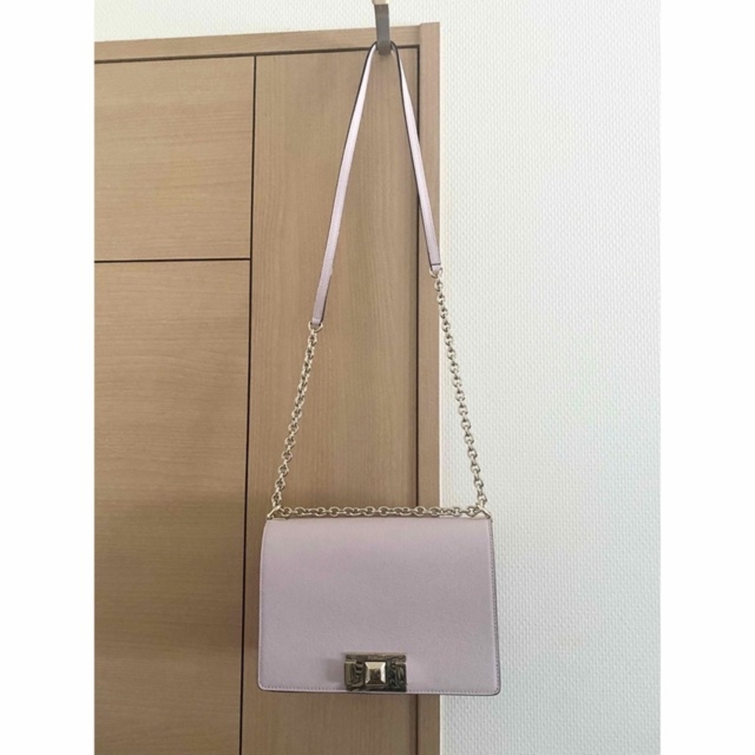 Furla(フルラ)の正規品 フルラ ショルダーバッグ FURLA ハンドバッグ ピンク チェーン レディースのバッグ(ハンドバッグ)の商品写真
