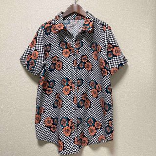 アンティカ(antiqua)のアンティカ レトロ柄シャツ【未使用】(シャツ/ブラウス(半袖/袖なし))