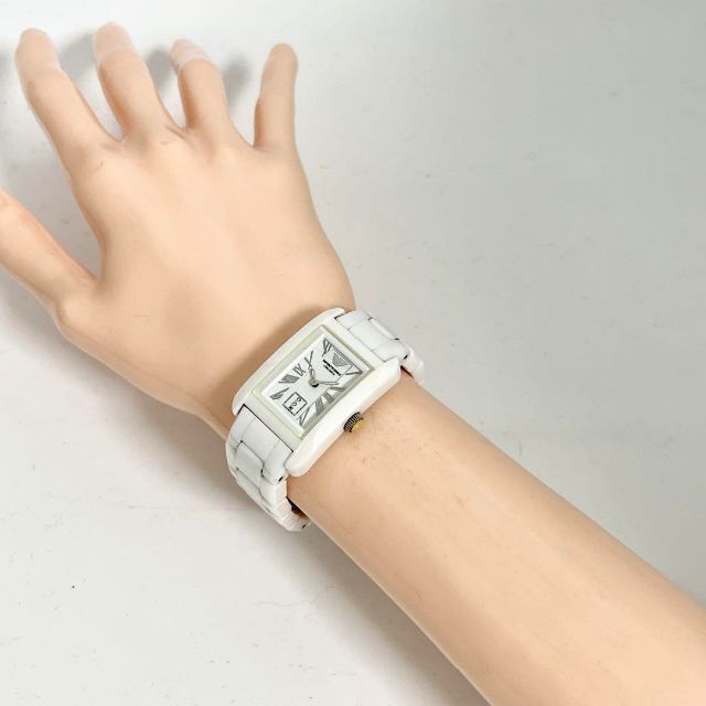 513 エンポリオアルマーニ時計　レディース腕時計　ホワイト　セラミック　高級