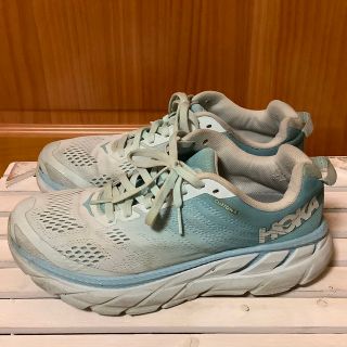 ホカオネオネ(HOKA ONE ONE)のHOKA★ホカオネオネ23.0cm 水色 マラソン ランニング(スニーカー)