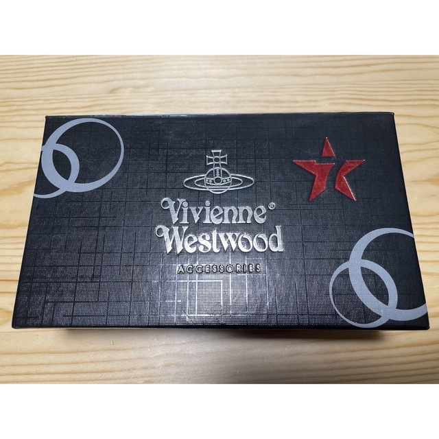 Vivienne Westwood(ヴィヴィアンウエストウッド)の★美品★ Vivienne Westwood NANA オーブライター シルバー レディースのアクセサリー(ネックレス)の商品写真