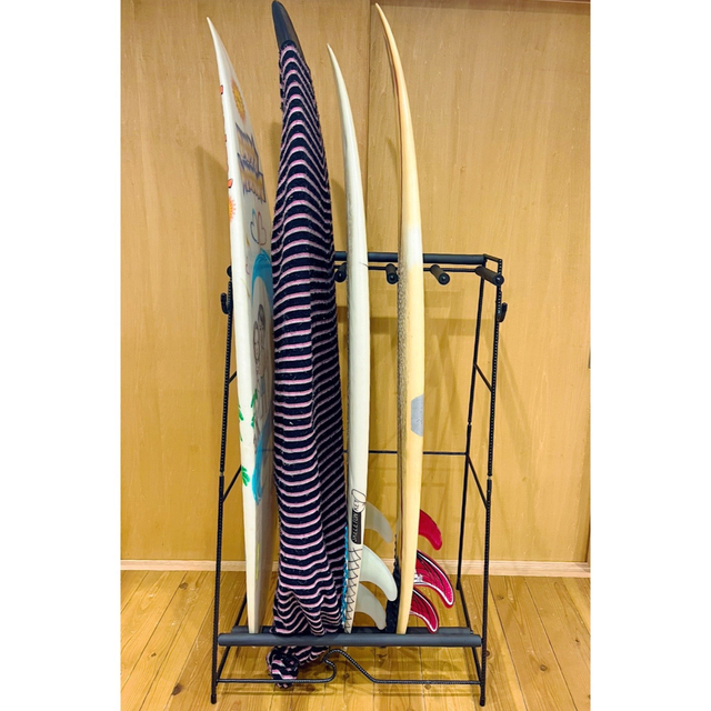 本格アイアンのサーフボードラックsurfboard