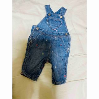 ベビーギャップ(babyGAP)の美品gapベビーオーバーオール半年サイズ50 ハート刺繍(カバーオール)