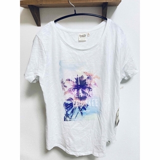 【新品タグ付き】ハワイで購入白Tシャツ(Tシャツ/カットソー(半袖/袖なし))