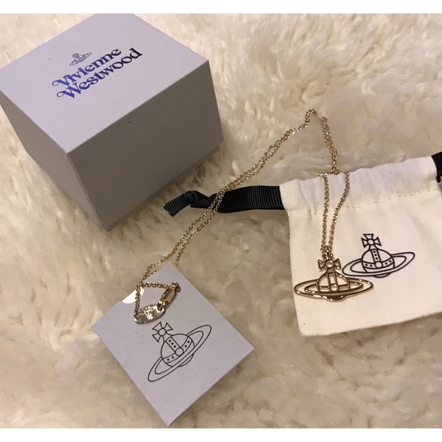 新品未使用】VIVIENNE WESTWOOD ヴィヴィアン ネックレス 新品未使用】VIVIENNE WESTWOOD ヴィヴィアン ネックレス