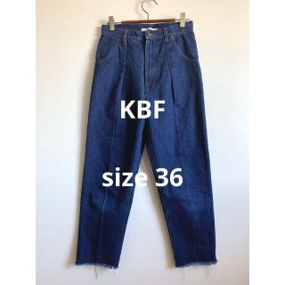 ケービーエフ(KBF)のKBF デニムパンツ アーバンリサーチ(デニム/ジーンズ)