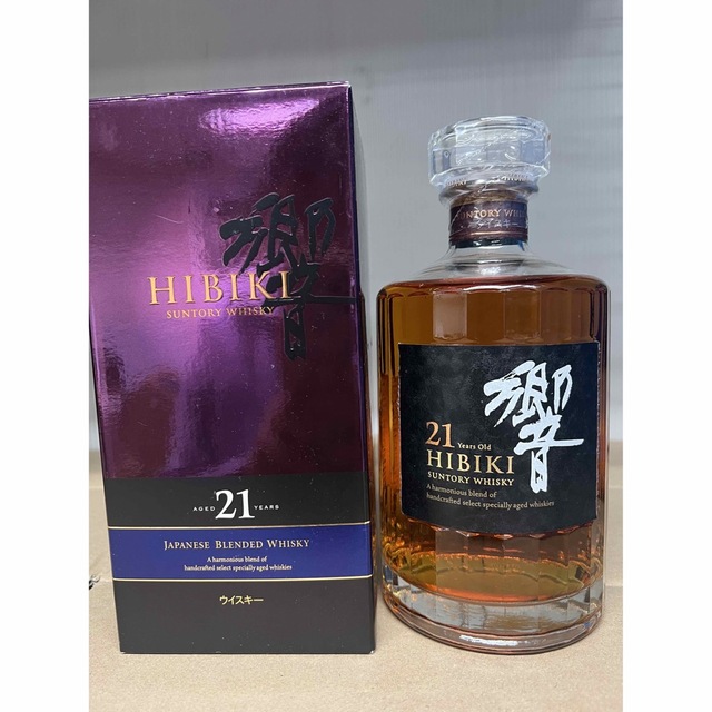 サントリー 響21年 HIBIKI 700ml 43％ 箱付 未開詮