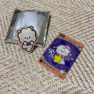 BT21 minini カフェ アクリルバッジ &カードセット　RJ (キャラクターグッズ)