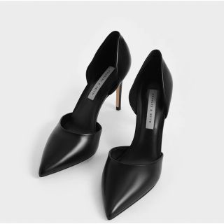 チャールズアンドキース(Charles and Keith)のCHARLES&KEITH パンプス 黒(ハイヒール/パンプス)