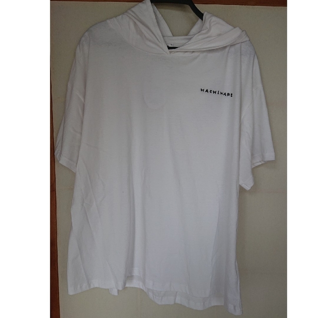 ちいかわ   フード付きTシャツ レディースのトップス(Tシャツ(半袖/袖なし))の商品写真