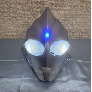 ウルトラマンティガ1/1マスク電飾ライトお面コスチュームコスプレ