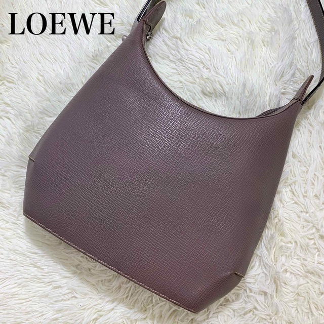 超美品✨LOEWE ロエベ ショルダーバッグ 肩掛け シュリンクレザー