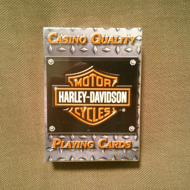 Harley Davidson(ハーレーダビッドソン)のHARLEY DAVIDSON PLAYING CARDS エンタメ/ホビーのテーブルゲーム/ホビー(トランプ/UNO)の商品写真