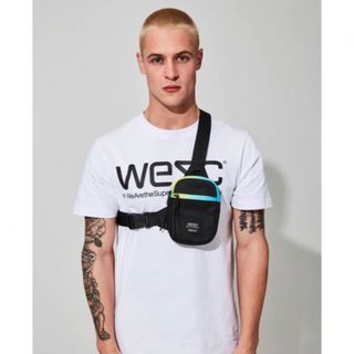 ウィーエスシー(WeSC)のweSC ショルダーバッグ(ボディーバッグ)