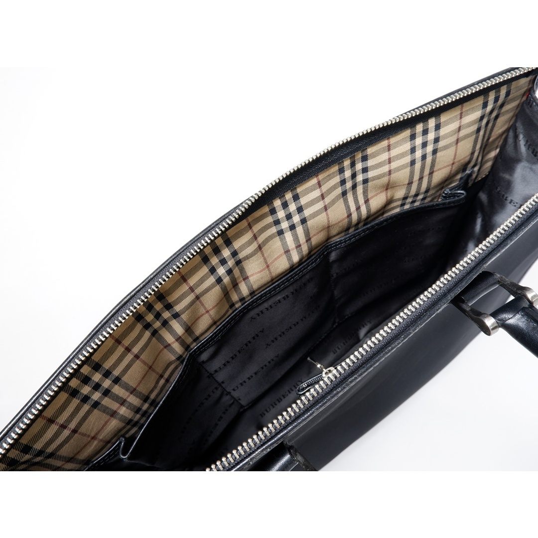 BURBERRY - BURBERRYバーバリー 裏地ノバチェック ナイロンレザー
