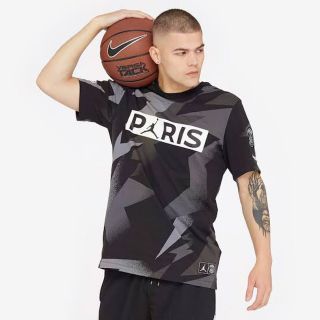 ジョーダン(Jordan Brand（NIKE）)の超希少‼️即完商品[M]ジョーダンJordanパリサンジェルマンPSG Tシャツ(Tシャツ/カットソー(半袖/袖なし))